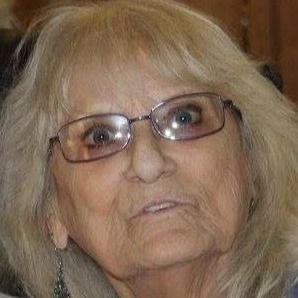 Vicki Harding's obituary photo'