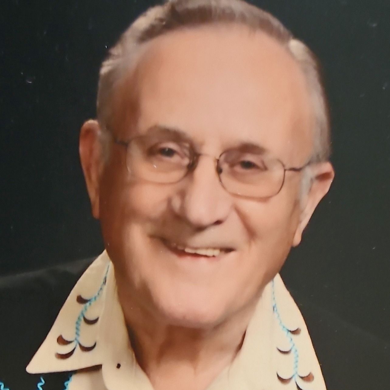 Frank Samek's obituary photo'
