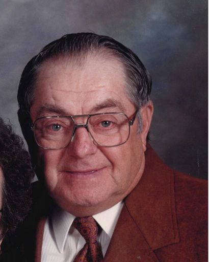 Harvey Fiechtner's obituary photo'