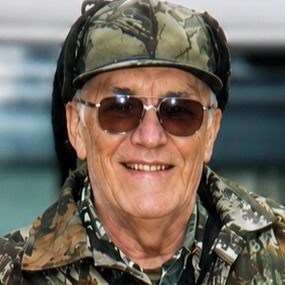 Charles Simmons's obituary photo'