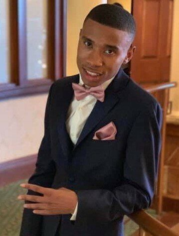 Dae'Vion Pullum