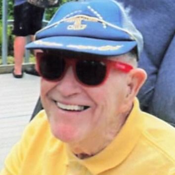 Earl Miller's obituary photo'