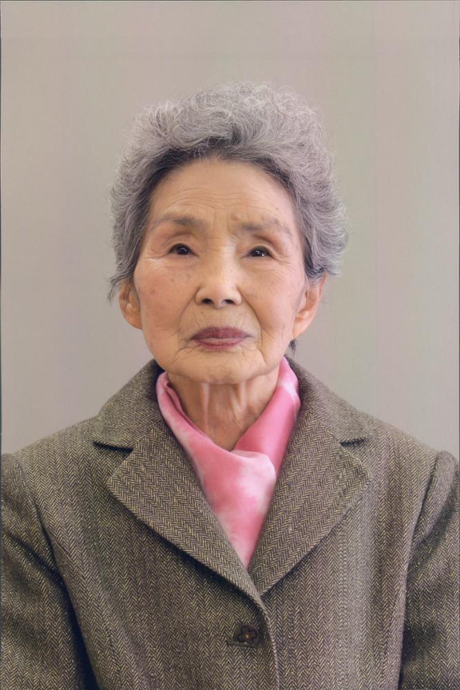 Bong Lee