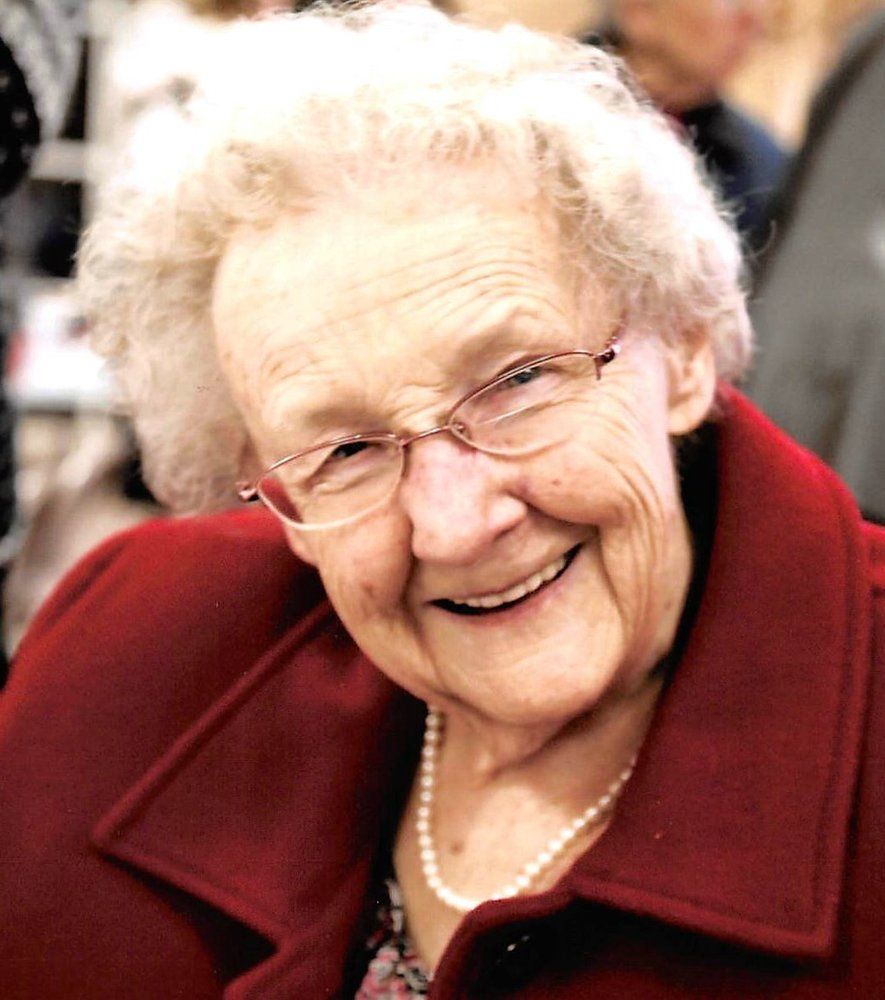 Suzanne Casper