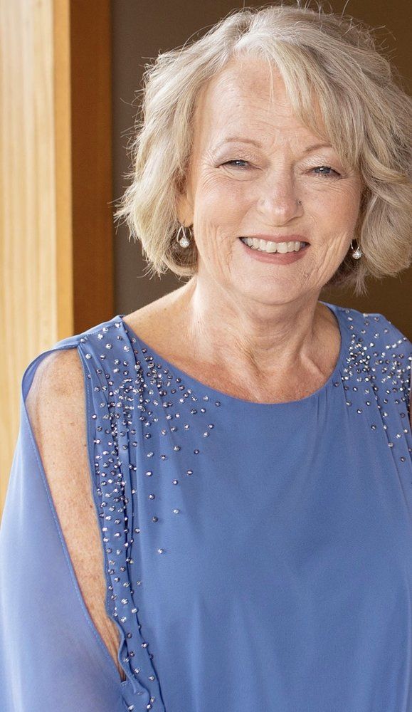Sandra Brodhacker