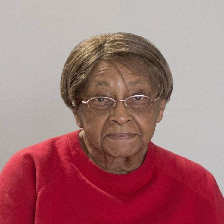 Jennell Owens's obituary photo'