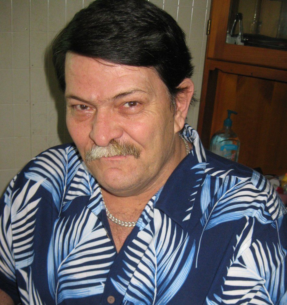 Clifford Ellis