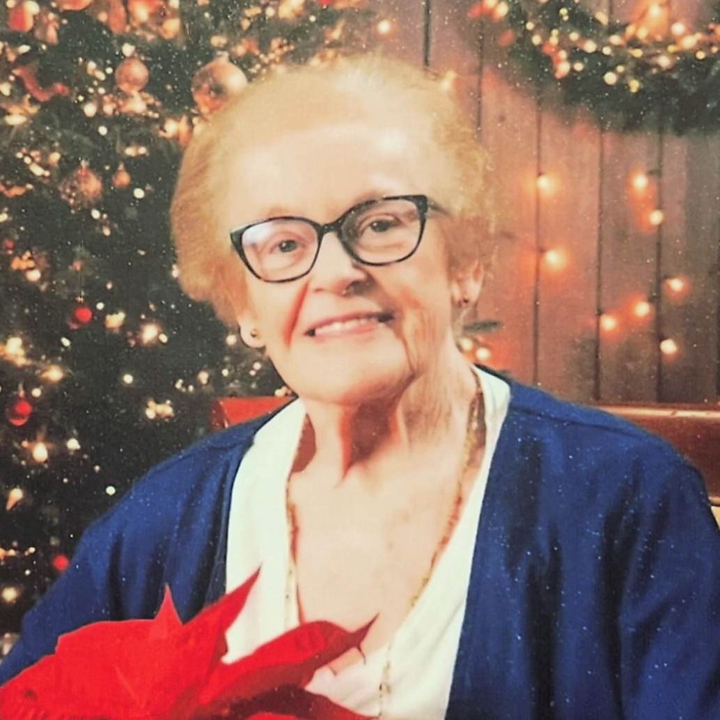 Elsie Marcotte's obituary photo'