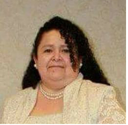 Zoila Lobos