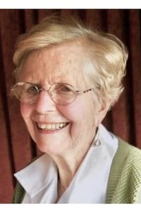 Helen Straw