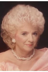 Grace Baumans