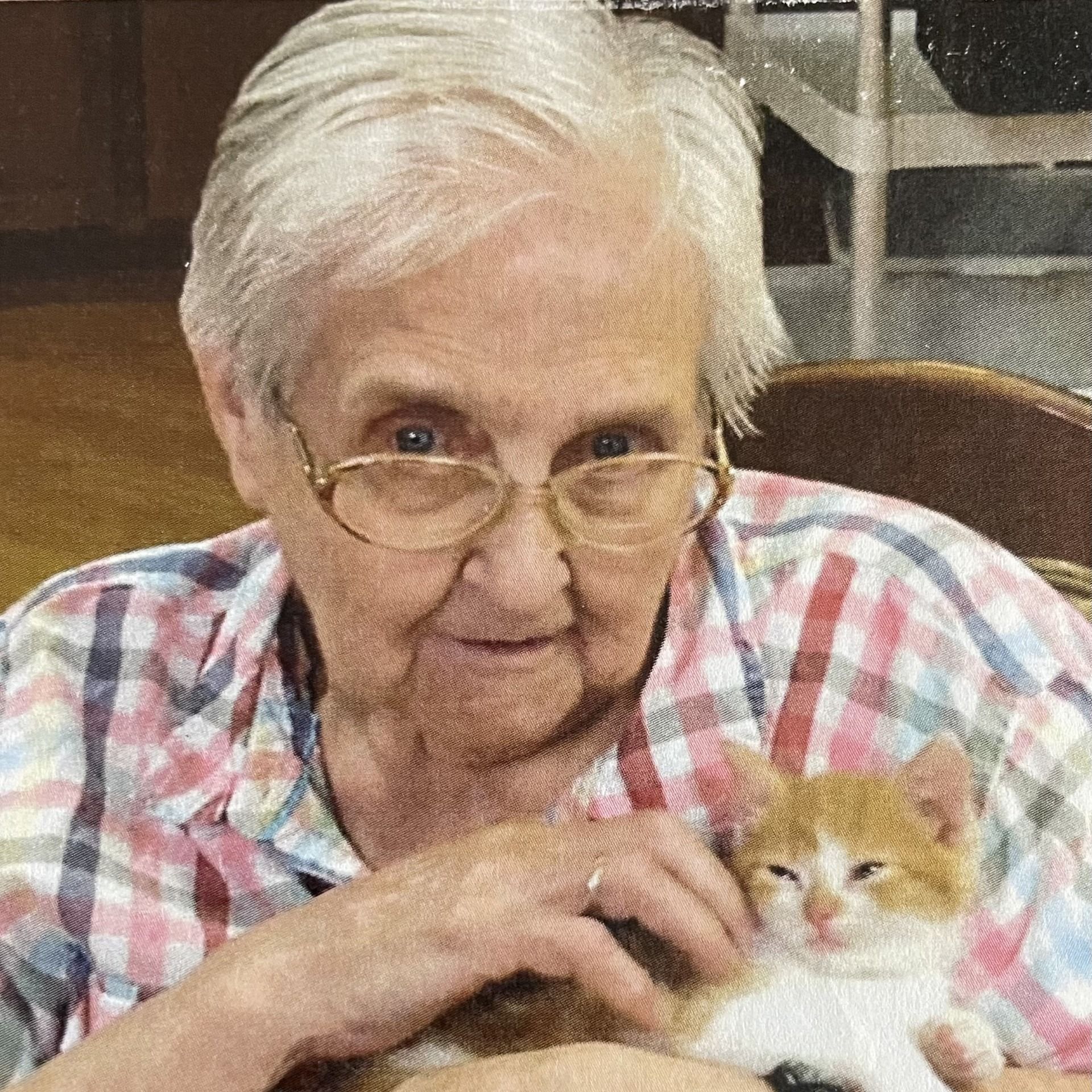 Doris Langdon's obituary photo'