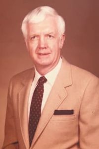 Kenneth Gompert