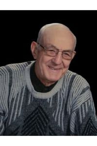 Lester Hanneman