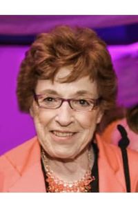 Maxine Bartosch