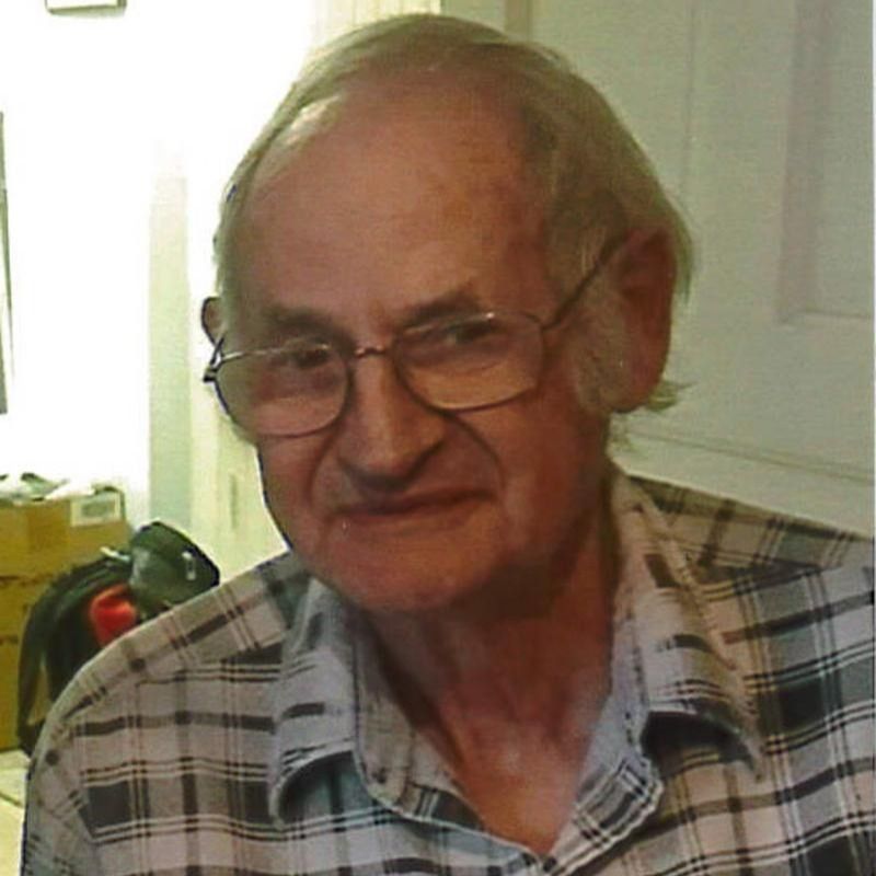 Rolf Lumpert's obituary photo'