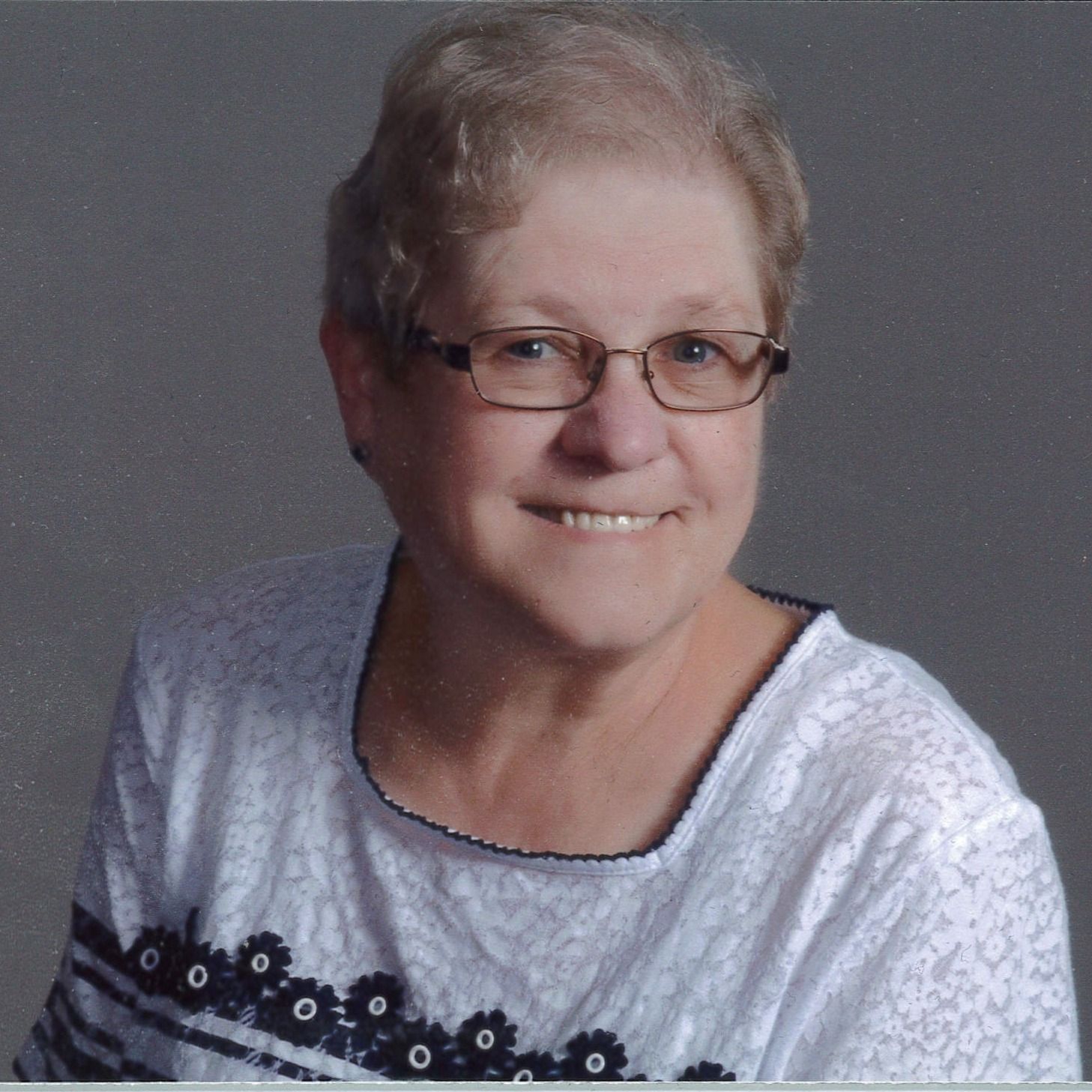 Suzanne M. Larson's obituary photo'