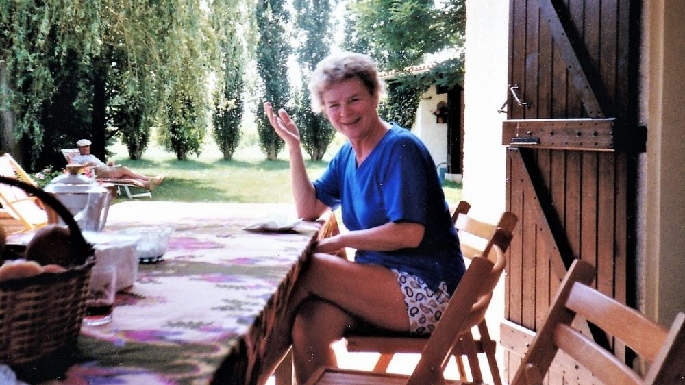 Memorial wall photo