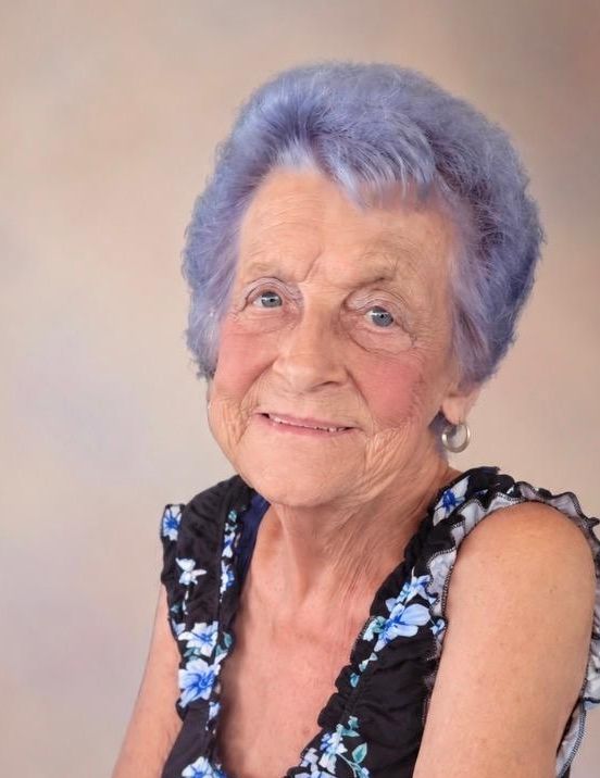 Carol Lee Triplett's obituary photo'