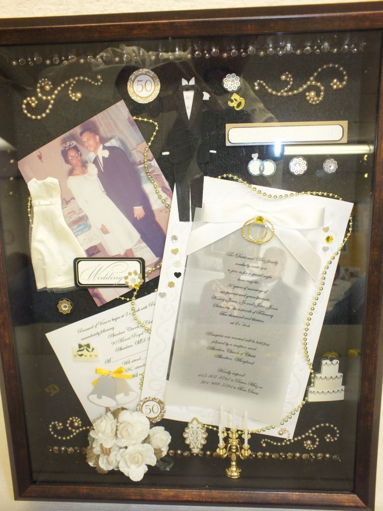 Memorial wall photo