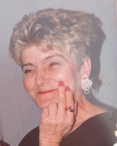 PEGGIE WHITE