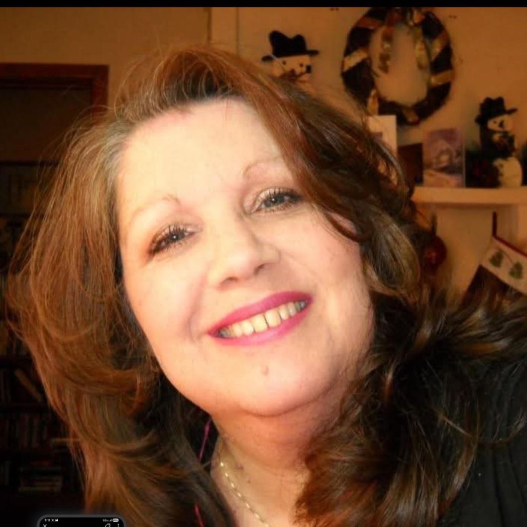 Anita Cloe's obituary photo'