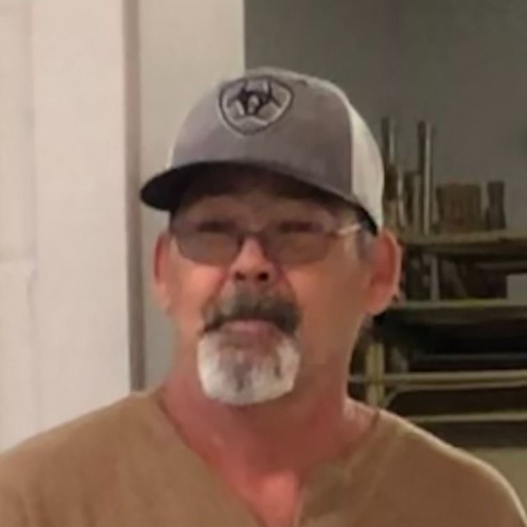 James "Robert" Davis's obituary photo'