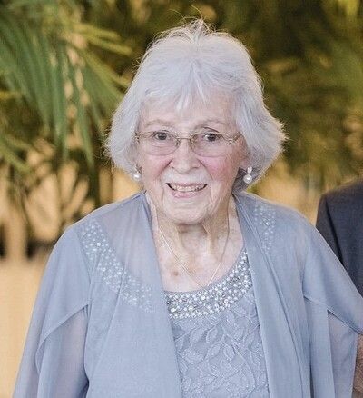 Jeanette Flora