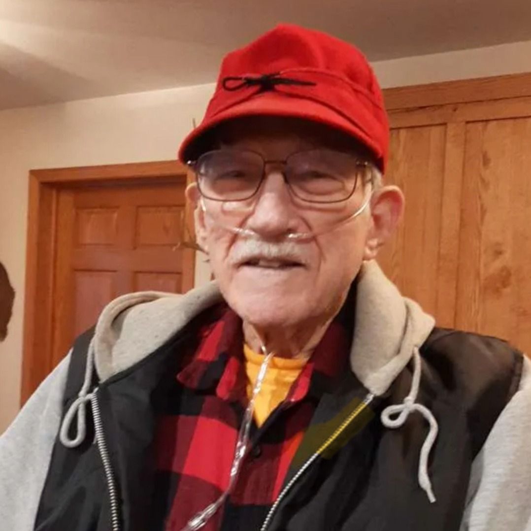 Leonard Kelley's obituary photo'