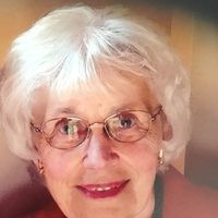 HELEN SELLE