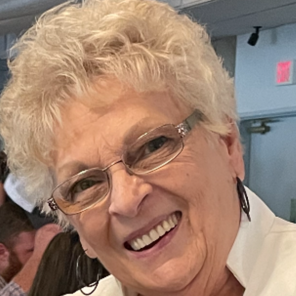 Jeanette "Jan" Erdmann's obituary photo'