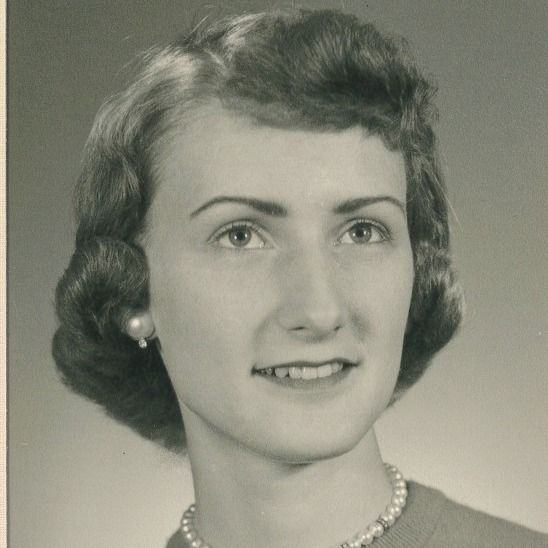 Ellen Barnes's obituary photo'