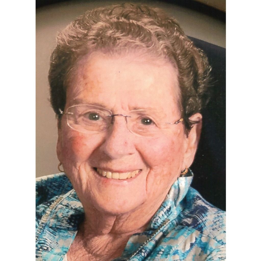Catherine Jovanovich's obituary photo'